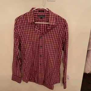 Express modern fit button down.